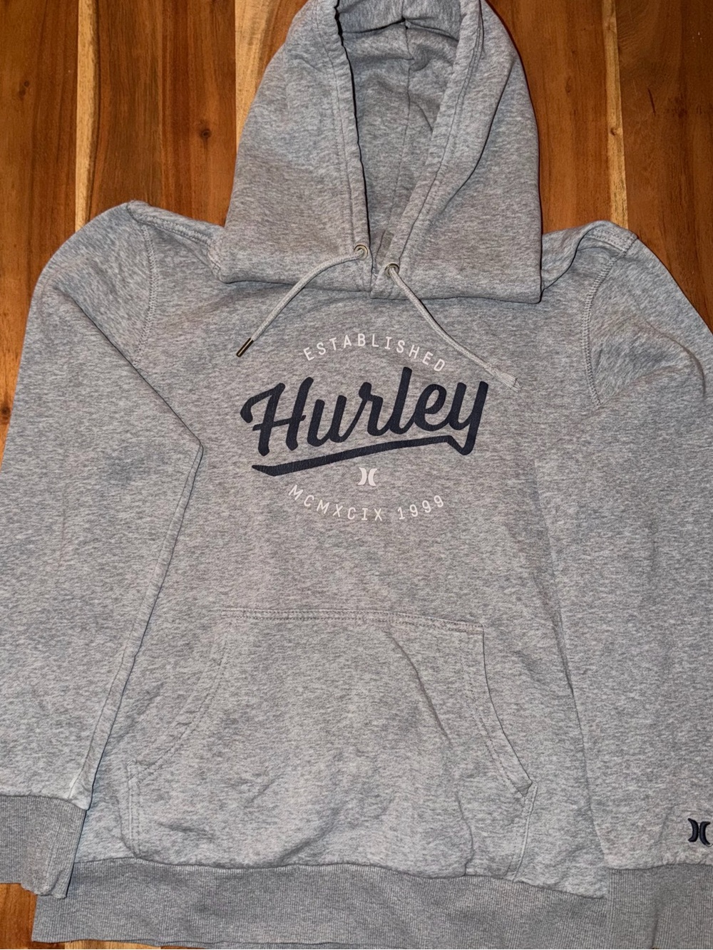 Hurley Men's Gray Pullover Hoodie Sweater size M    #013